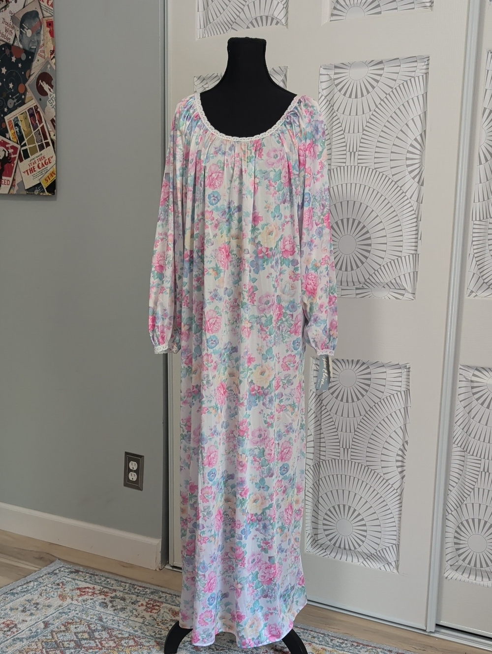 Vintage Long Floral Satin Nightgown *NEW WITH TAGS*